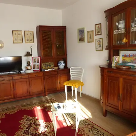 La Casa Di Silvia Apartment *